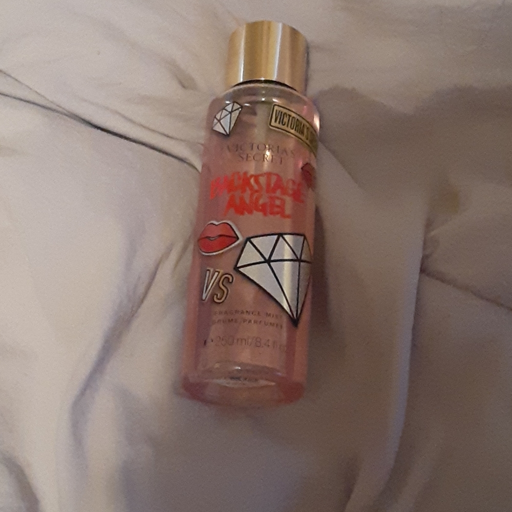 Victorias Secret Backstage Angel